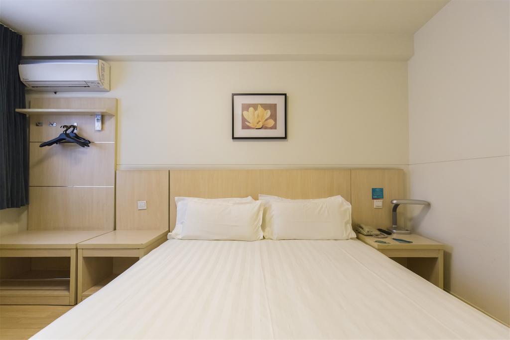 Jinjiang Inn Wuxi Huishan District Government Wanda Plaza Bagian luar foto